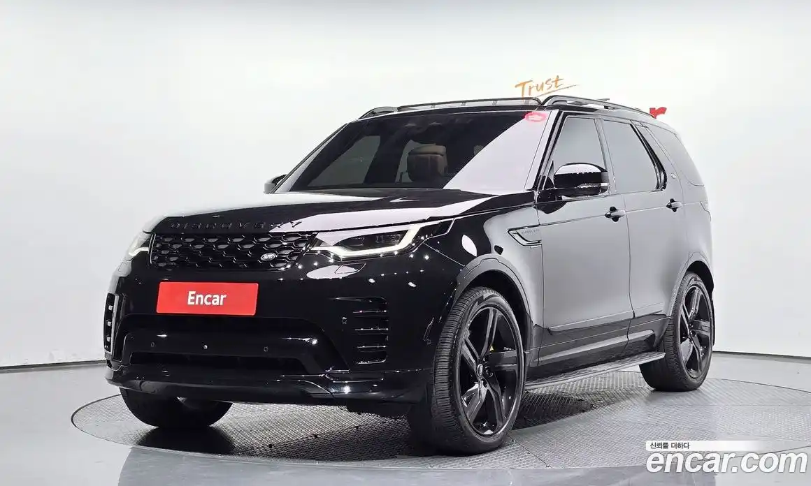 Land Rover Discovery 2024 3.0 Автомат в Москве № 166081, фото 1