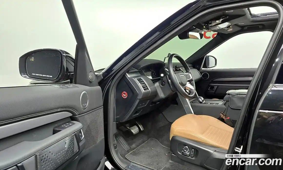 Land Rover Discovery 2024 3.0 Автомат в Москве № 166081, фото 17