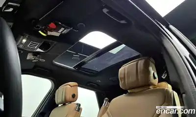 Land Rover Discovery 2024 3.0 Автомат в Москве № 166081, миниатюра 4