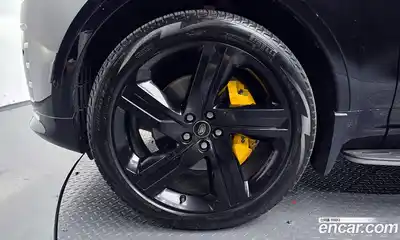 Land Rover Discovery 2024 3.0 Автомат в Москве № 166081, миниатюра 5