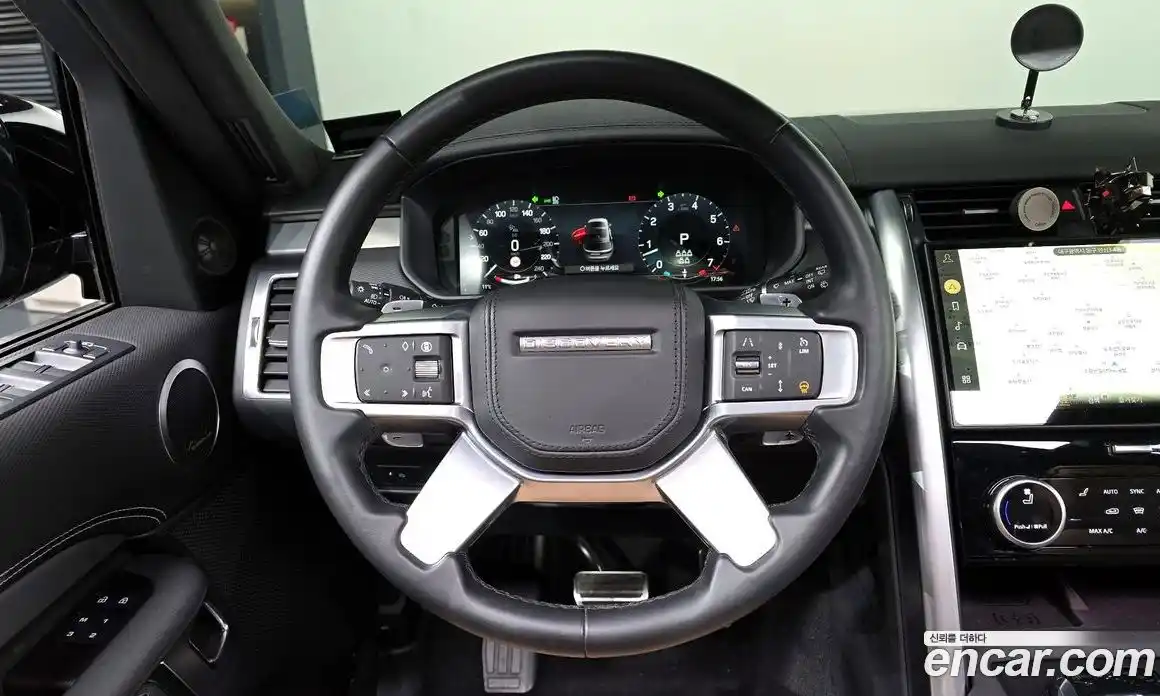 Land Rover Discovery 2024 3.0 Автомат в Москве № 166081, фото 9