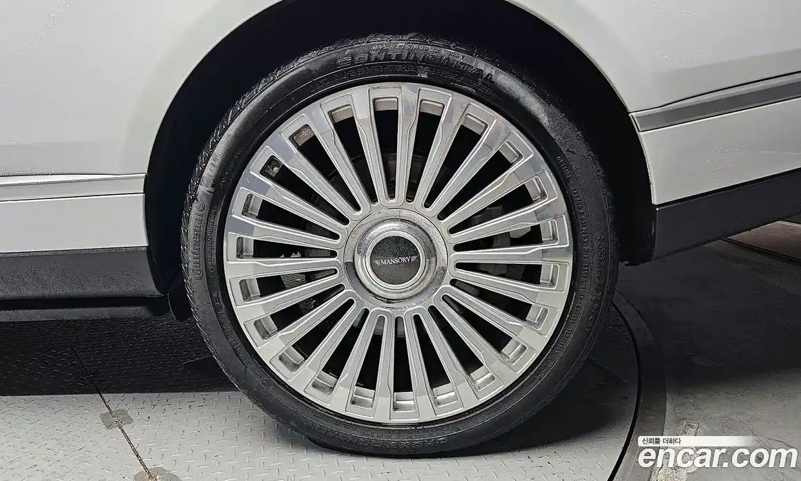 Land Rover Range-Rover 2014 5.0 Автомат в Москве № 166142, фото 4