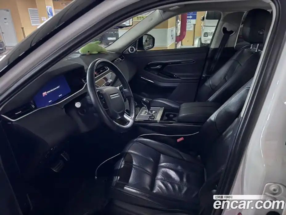 Land Rover Range-Rover Evoque 2020 2.0 Автомат в Москве № 166746, фото 6