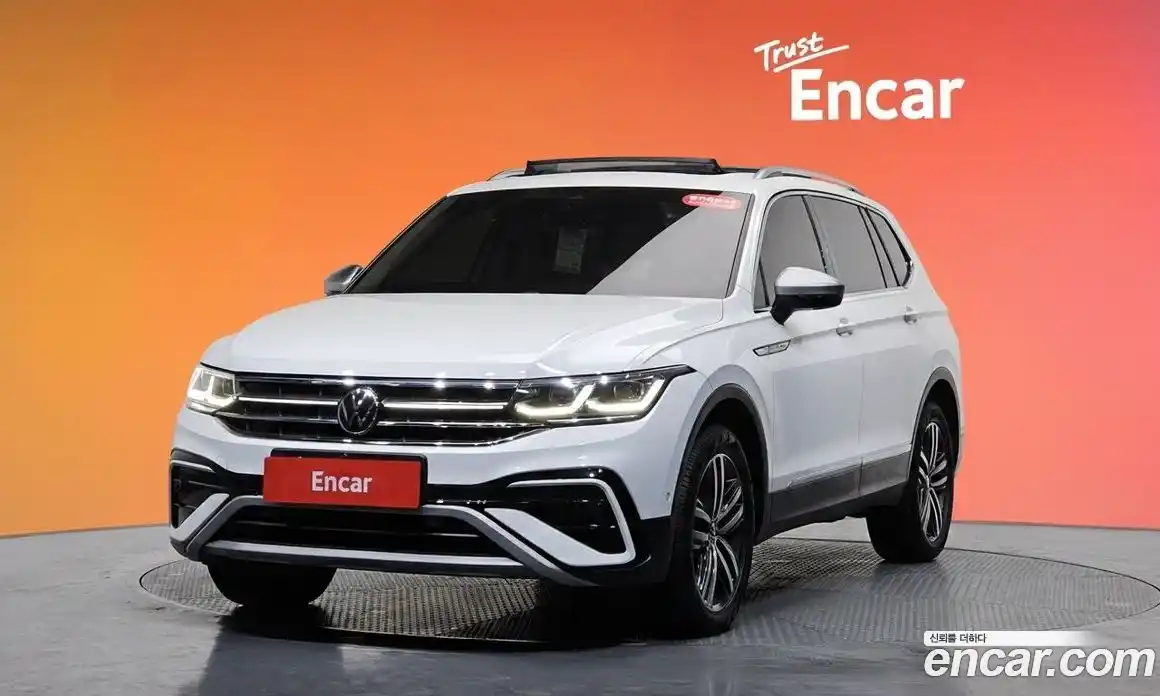 Volkswagen Tiguan 2023 2.0 Автомат в Москве № 168524, фото 20