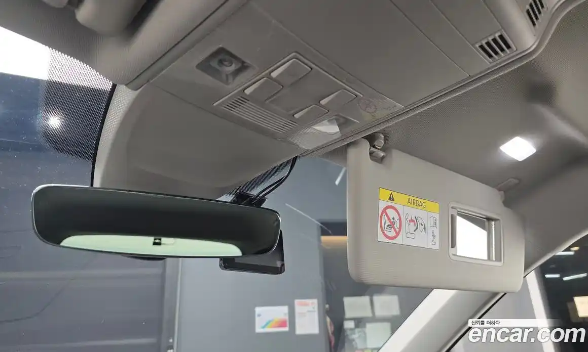 Volkswagen Tiguan 2023 2.0 Автомат в Москве № 168693, фото 17