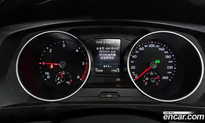 Volkswagen Tiguan 2020 2.0 Автомат в Москве № 168828, миниатюра 11