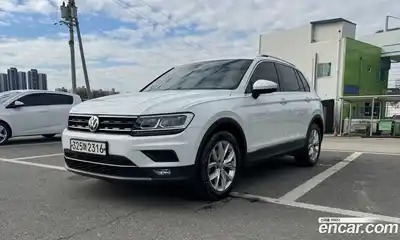 Volkswagen Tiguan, 2020