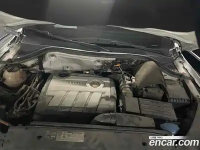 Volkswagen Tiguan 2010 2.0 Автомат в Москве № 169300, миниатюра 10