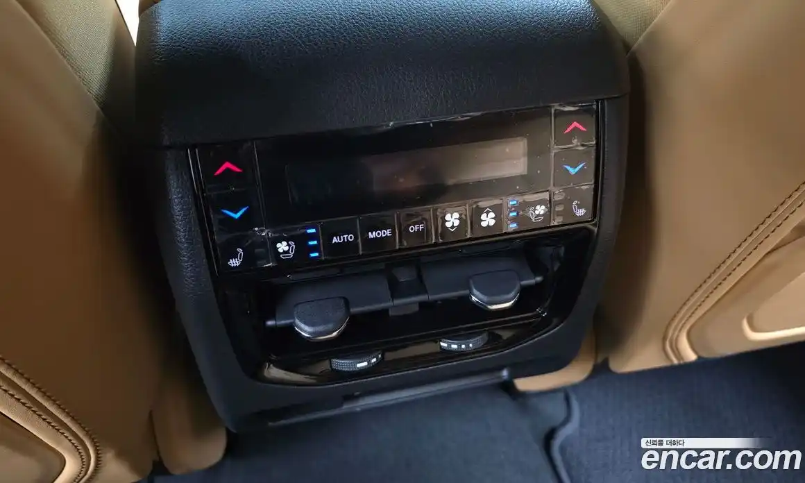 Jeep Cherokee 2023 2.0 Автомат в Москве № 169341, фото 14