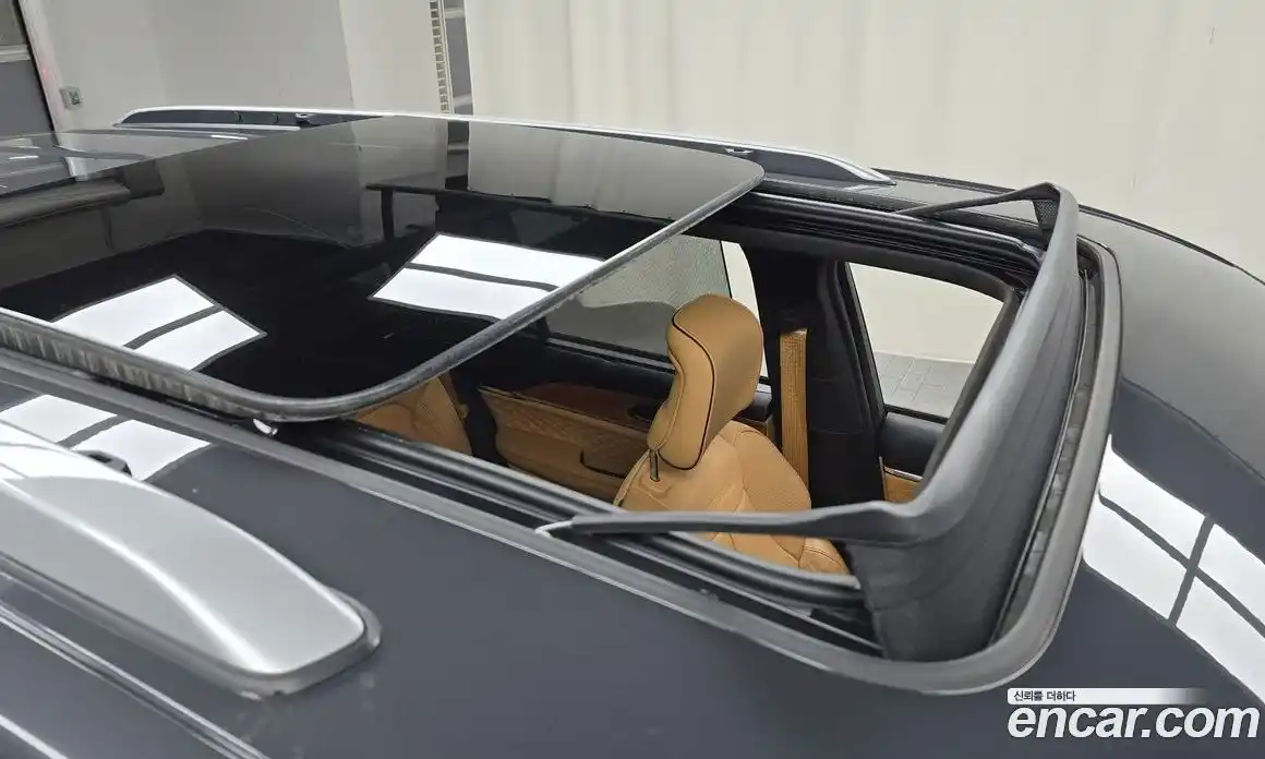 Jeep Cherokee 2023 2.0 Автомат в Москве № 169341, фото 20