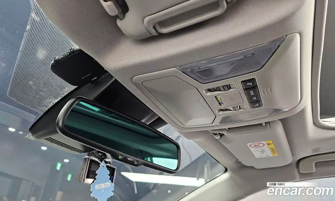 Toyota RAV4 2023 2.5 Автомат в Москве № 170227, фото 3