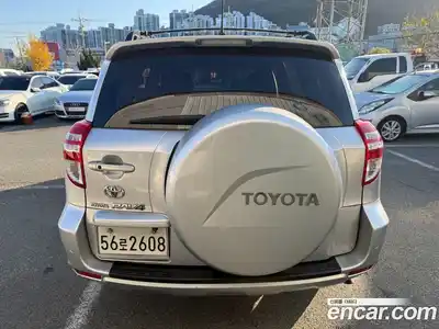 Toyota RAV4 2011 2.5 Автомат в Москве № 170361, миниатюра 4