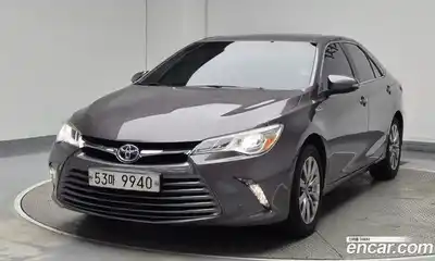 Toyota Camry, 2017