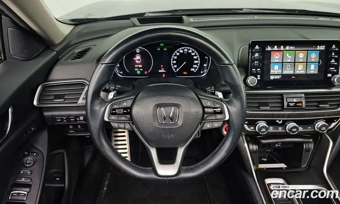 Honda Accord 2019 2.0 Автомат в Москве № 170554, фото 18