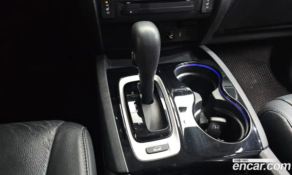 Honda Pilot 2017 3.5 Автомат в Москве № 170668, фото 15