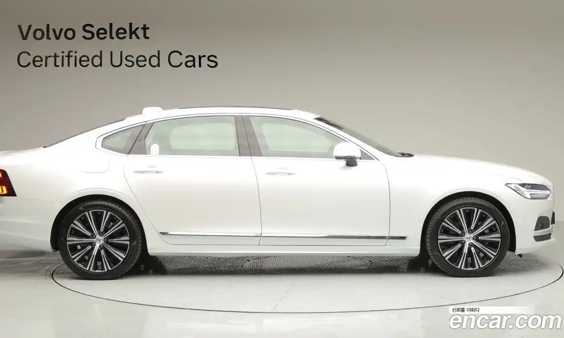 Volvo S90 2025 2.0 Автомат в Москве № 171033, фото 3