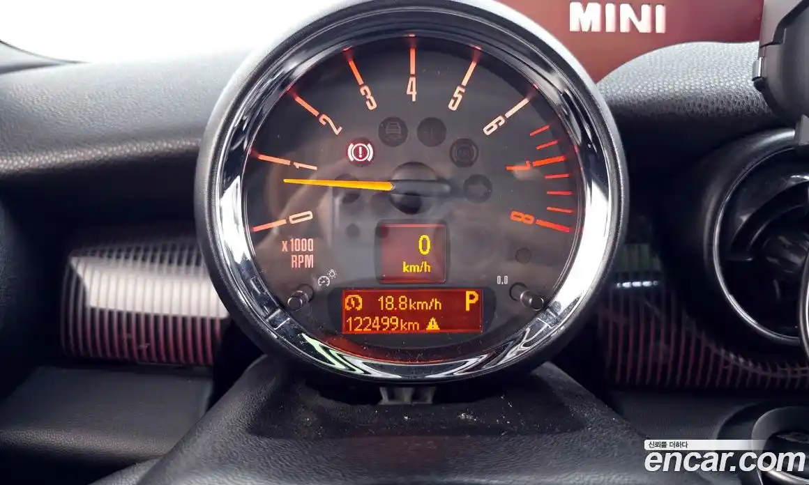 Mini Clubman 2012 1.6 Автомат в Москве № 176363, фото 19