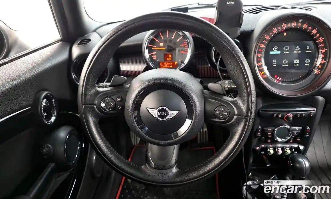 Mini Clubman 2012 1.6 Автомат в Москве № 176363, фото 9