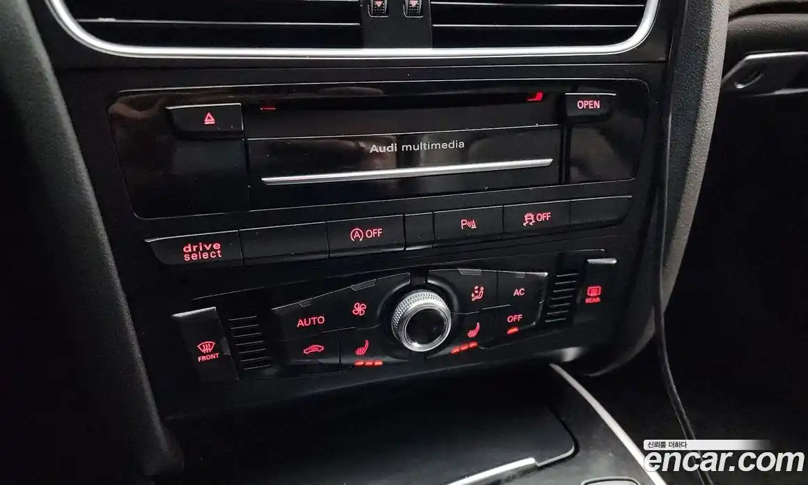 Audi A4 2014 2.0 Автомат в Москве № 179970, фото 17