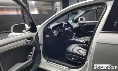 Audi A4 2014 2.0 Автомат в Москве № 179970, миниатюра 10