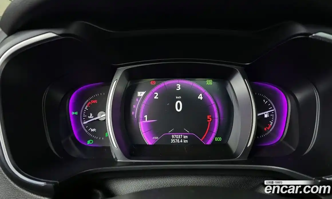 Renault QM6 2017 2.0 Автомат в Москве № 182765, фото 8