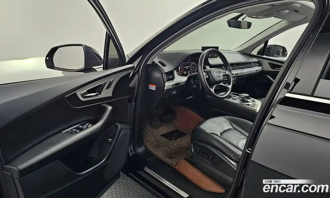 Audi Q7 2019 2.0 Автомат в Москве № 183375, фото 18