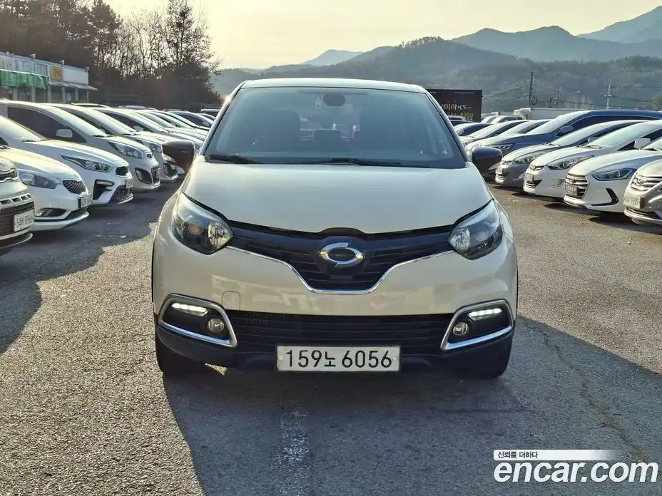 Renault QM3 2015 1.5 Автомат в Москве № 186495, фото 3