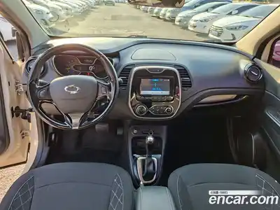 Renault QM3 2015 1.5 Автомат в Москве № 186495, миниатюра 7