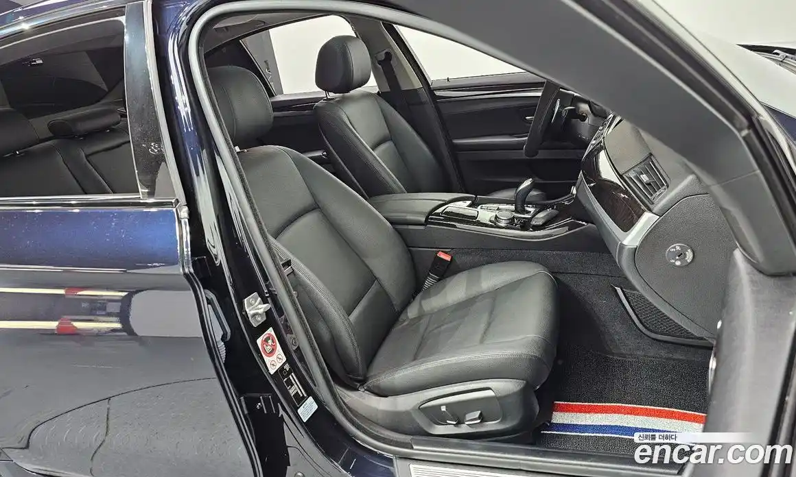 BMW 5-Series 2016 2.0 Автомат в Москве № 190647, фото 14