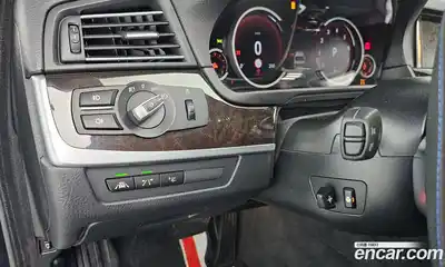 BMW 5-Series 2016 2.0 Автомат в Москве № 190647, миниатюра 4