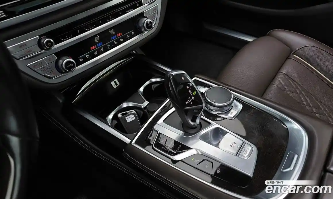 BMW 7-Series 2016 4.4 Автомат в Москве № 192547, фото 13