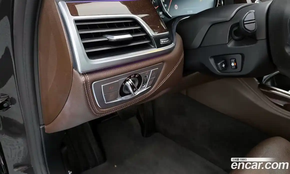 BMW 7-Series 2016 4.4 Автомат в Москве № 192547, фото 5