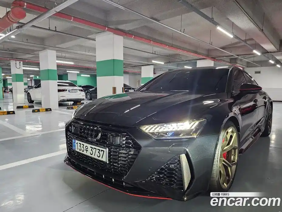 Audi RS7 2025 4.0 Автомат в Москве № 192678, фото 1