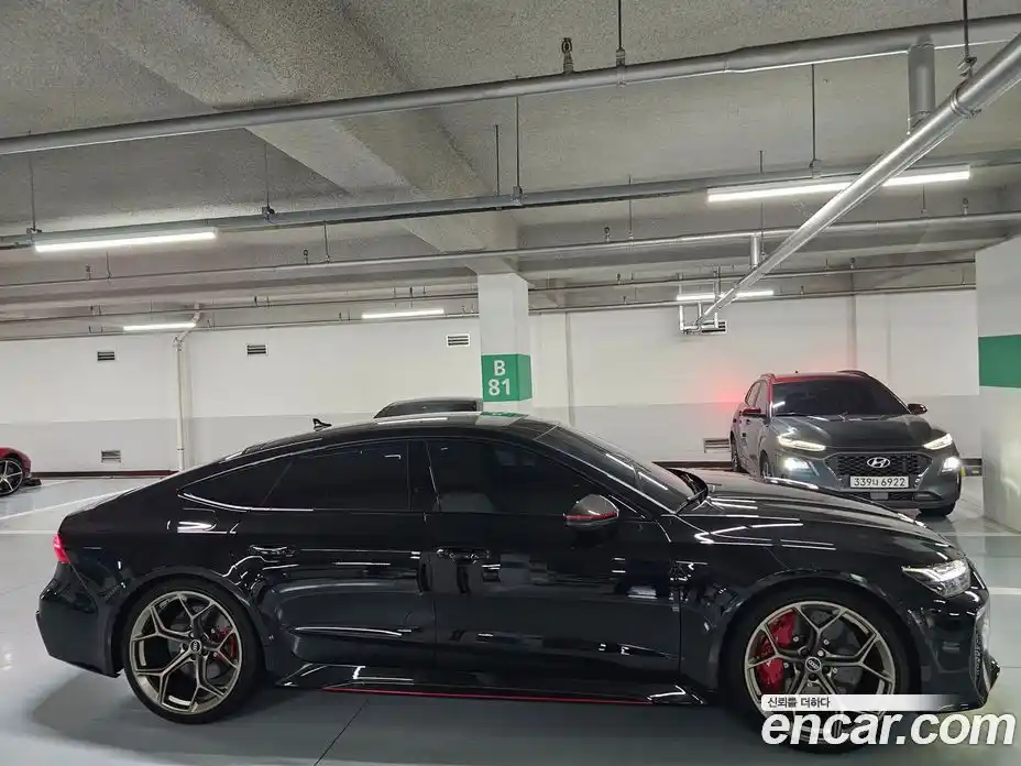 Audi RS7 2025 4.0 Автомат в Москве № 192678, фото 13