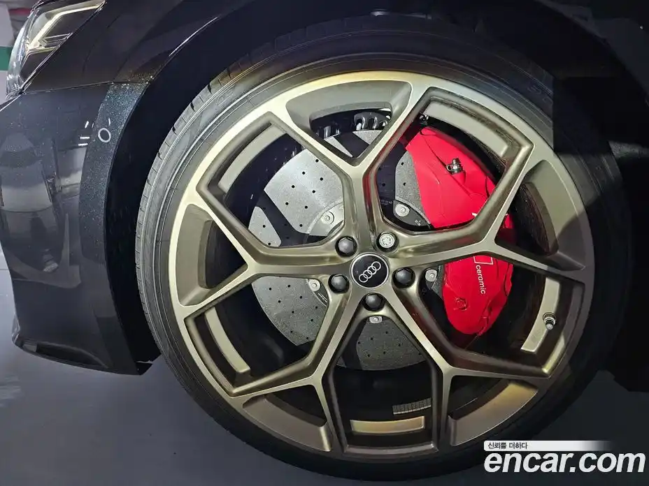 Audi RS7 2025 4.0 Автомат в Москве № 192678, фото 5