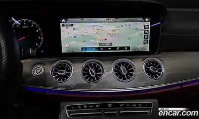 Mercedes-Benz CLS-Class 2023 3.0 Автомат в Москве № 194072, миниатюра 2