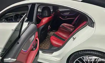 Mercedes-Benz CLS-Class 2023 3.0 Автомат в Москве № 194072, миниатюра 7