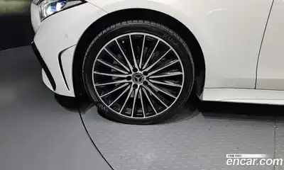 Mercedes-Benz CLS-Class 2023 3.0 Автомат в Москве № 194072, миниатюра 9