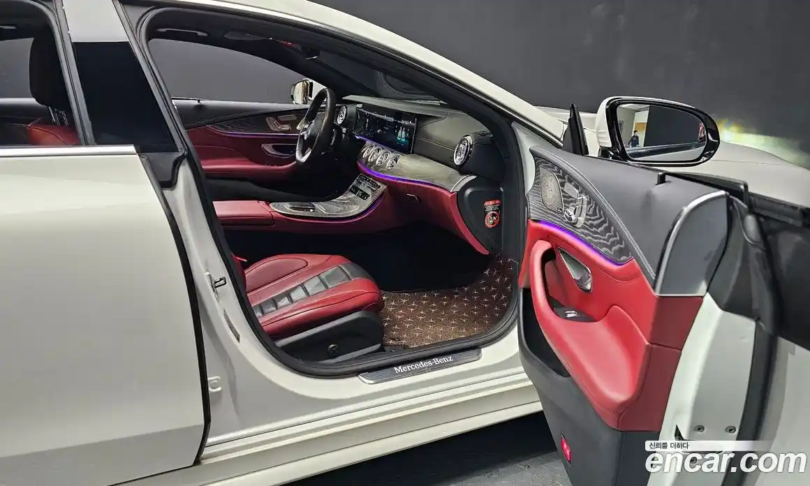 Mercedes-Benz CLS-Class 2023 3.0 Автомат в Москве № 194072, фото 10