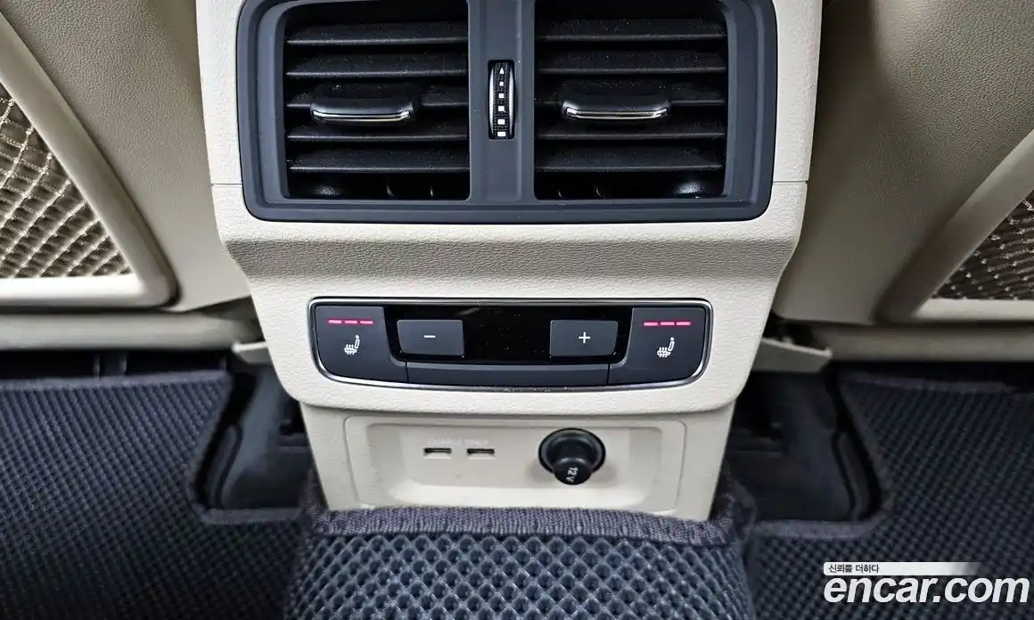 Audi Q5 2023 2.0 Автомат в Москве № 196009, фото 19