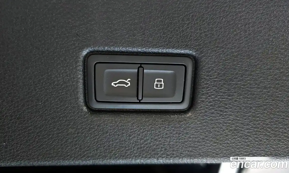 Audi Q5 2023 2.0 Автомат в Москве № 196275, фото 8