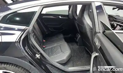 Volkswagen Arteon 2023 2.0 Автомат в Москве № 199046, миниатюра 12