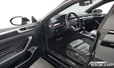 Volkswagen Arteon 2023 2.0 Автомат в Москве № 199046, миниатюра 10