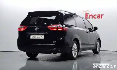 Toyota Sienna 2017 3.5 Автомат в Москве № 199643, миниатюра 2
