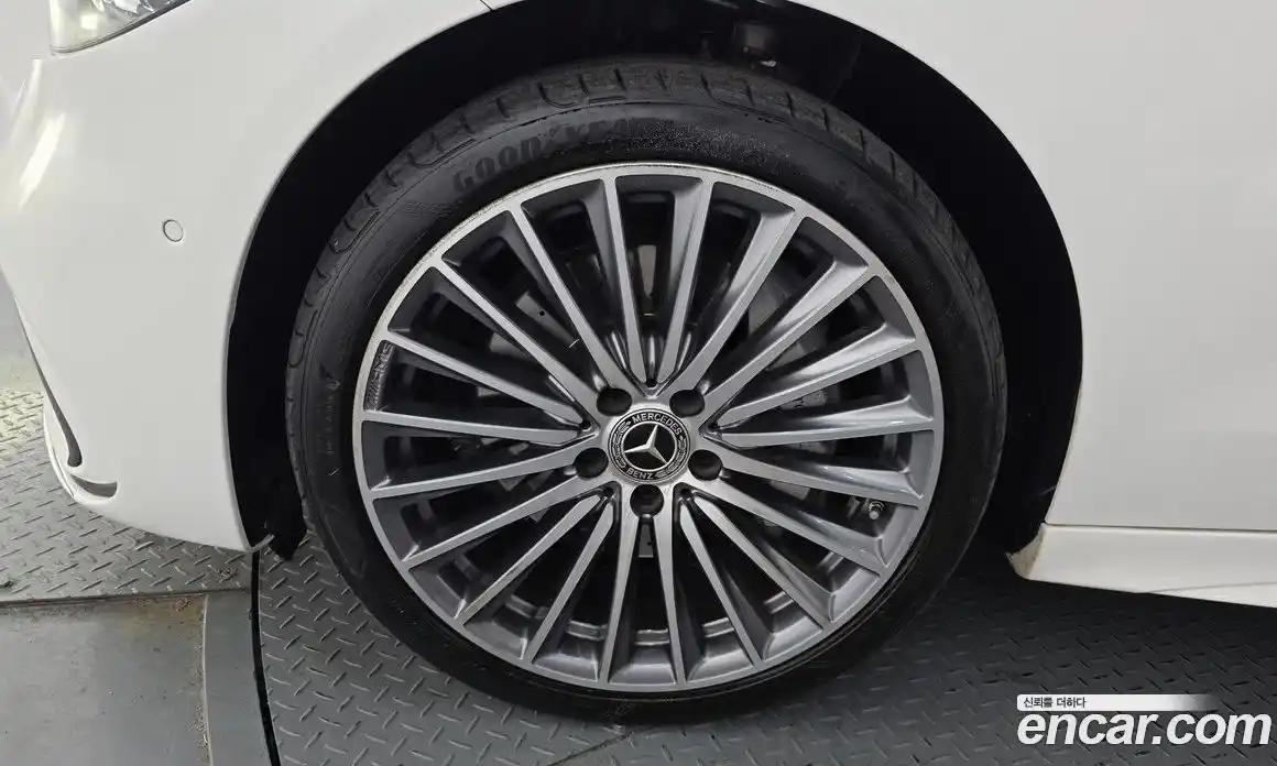 Mercedes-Benz C-Class 2022 2.0 Автомат в Москве № 205709, фото 13