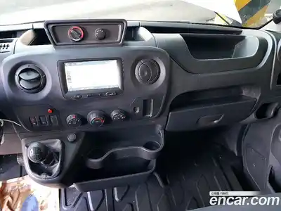 Renault Master 2020 2.3 Механическая в Москве № 209714, миниатюра 11