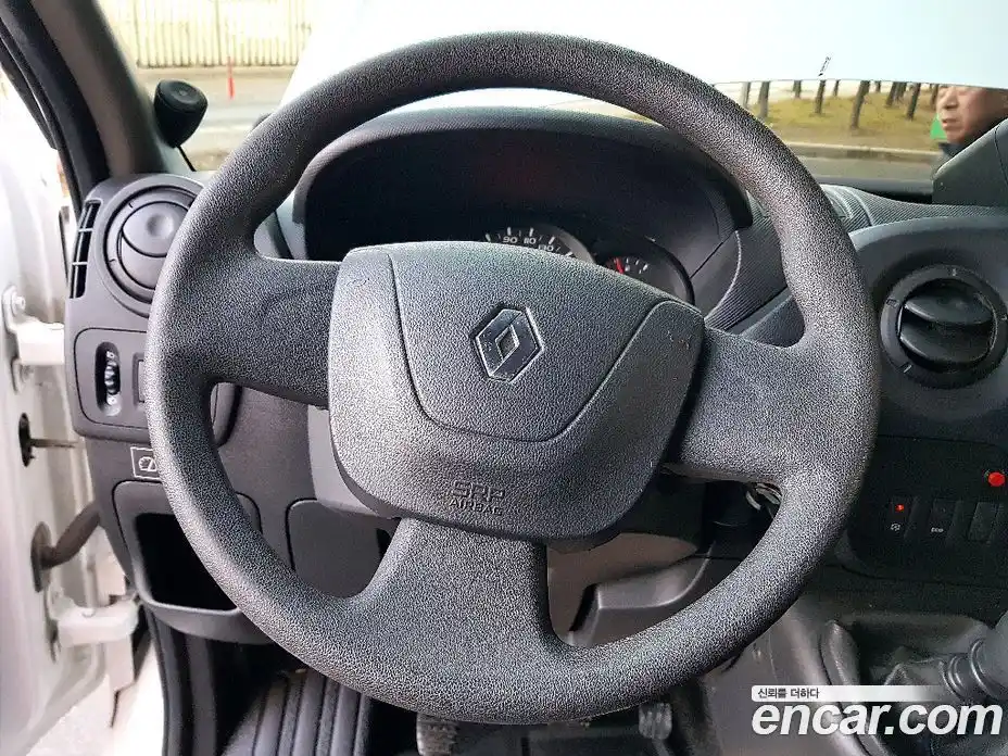 Renault Master 2020 2.3 Механическая в Москве № 209714, фото 13