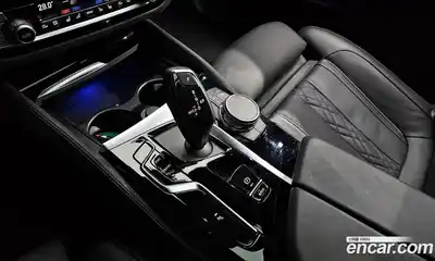 BMW 5-Series 2023 2.0 Автомат в Москве № 210606, миниатюра 12