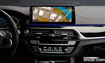 BMW 5-Series 2023 2.0 Автомат в Москве № 210606, миниатюра 3