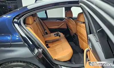 BMW 5-Series 2022 2.0 Автомат в Москве № 211512, миниатюра 2